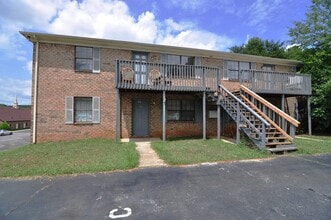 Building Photo - 4524 Bonnell Dr NW