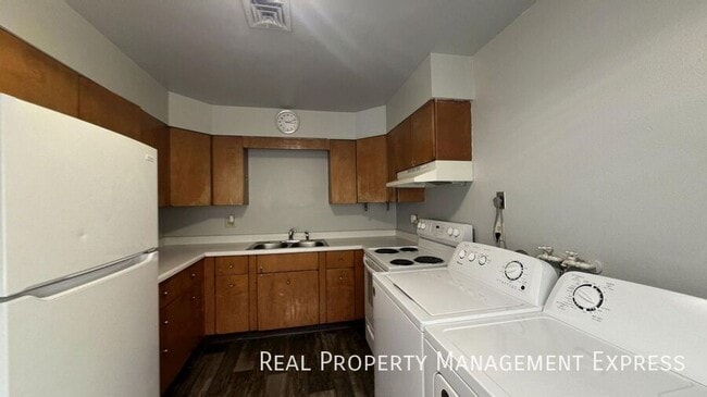 Building Photo - 2 Bedroom Apartment located in Sioux Falls
