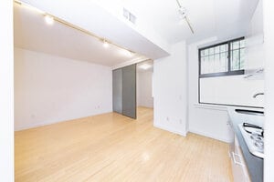 Building Photo - 43 Avenue C Ave