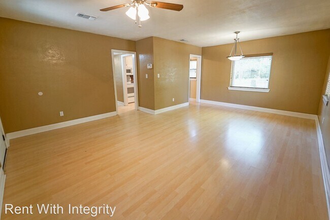 Foto del edificio - 3 br, 1 bath House - 1634 Marcia Ave