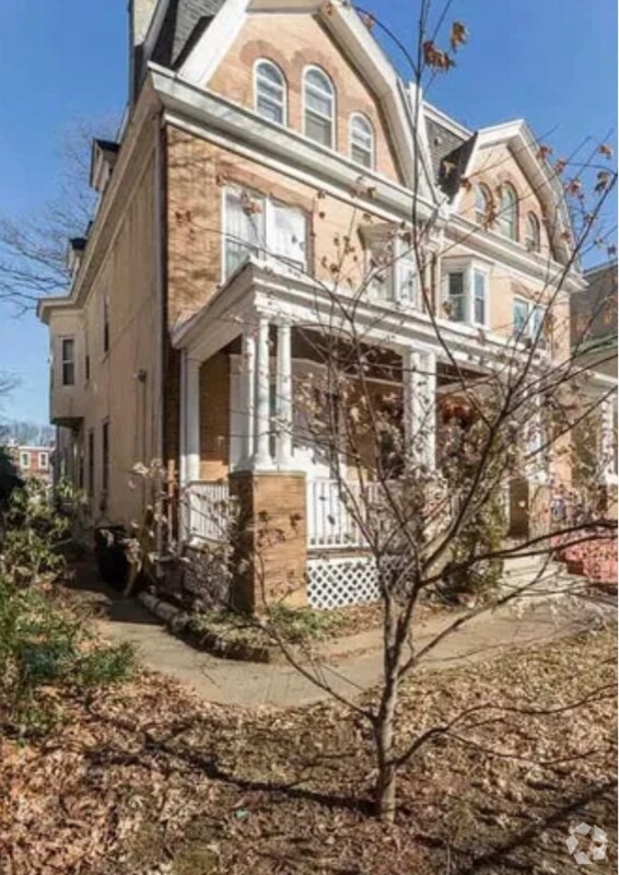 Building Photo - 5111 Wayne Ave