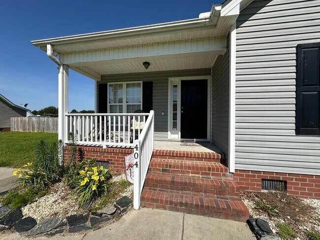 Foto del edificio - Inviting 3 Bed 2 Bath House