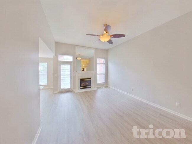 Foto del edificio - 2108 Forge Ridge Cir