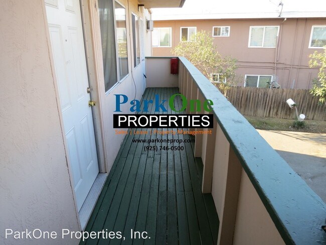 Building Photo - 1670 Haller Ct