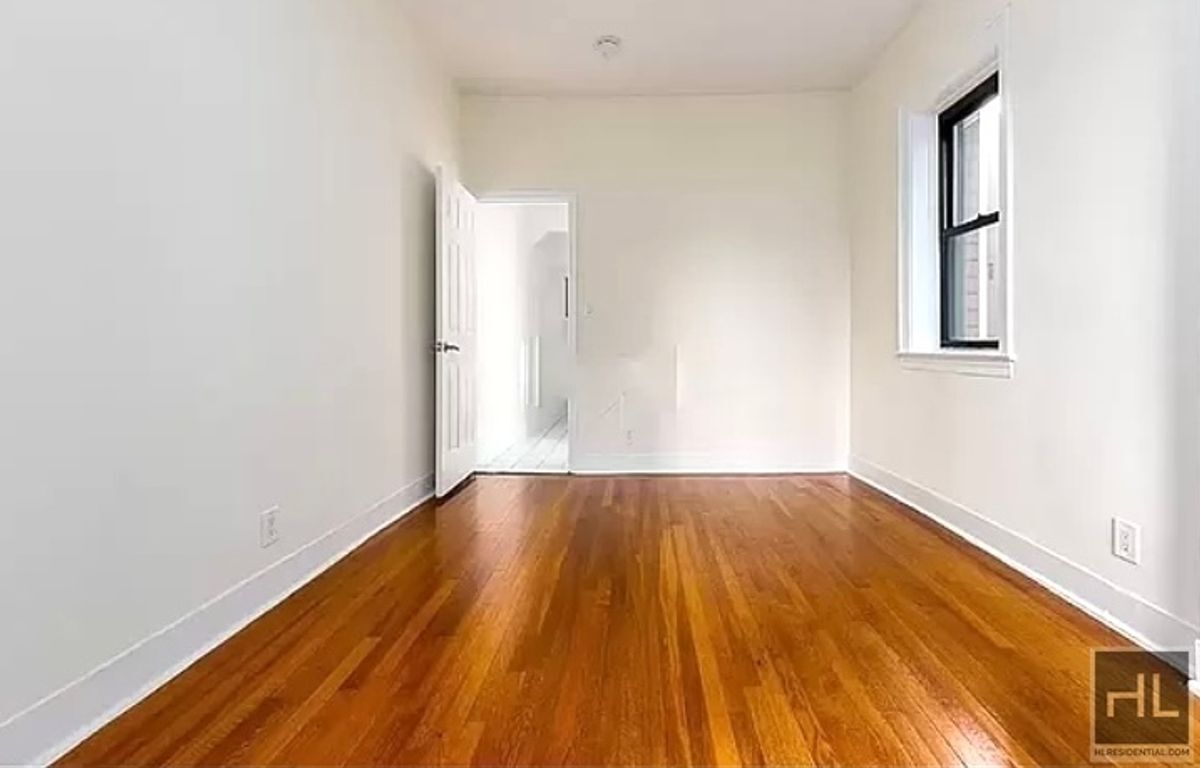 Foto del edificio - EAST 38 STREET