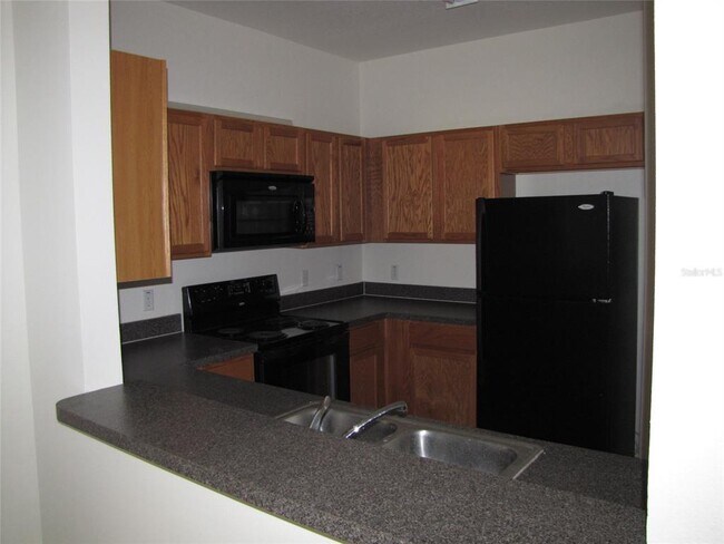 Foto del edificio - 7513 Bliss Way