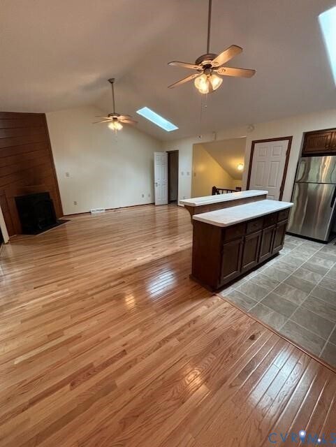 Foto del edificio - 813 W 29th St