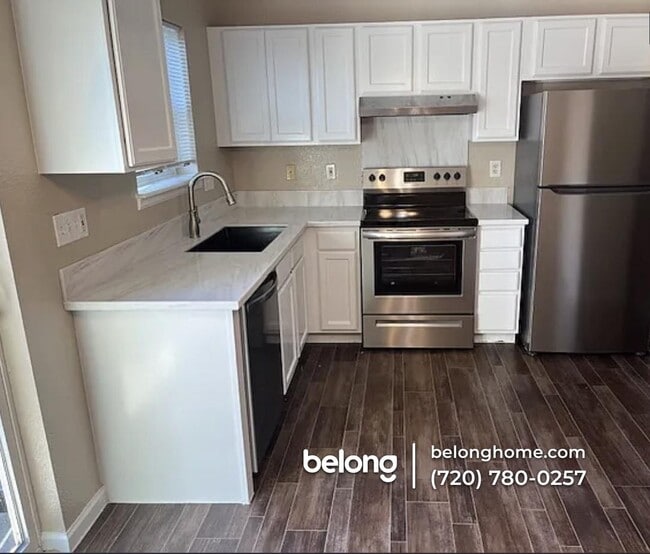 Foto del edificio - 16373 E 17th Pl