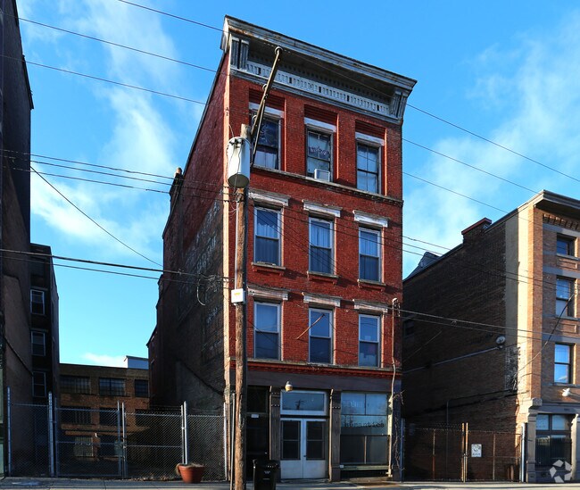 1107 Harrison Ave, Cincinnati, OH 45214 Apartments Cincinnati, OH