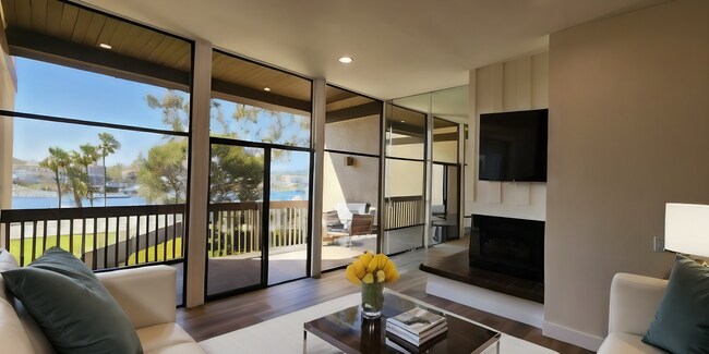 Building Photo - 5215 Marina Pacifica Dr S