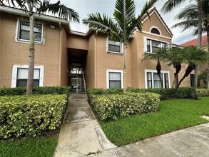 Building Photo - 10500 SW 155th Ct