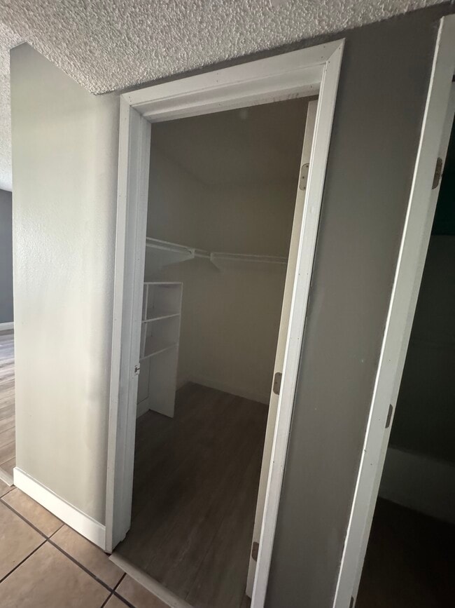 Foto del edificio - 23244 Orange Ave