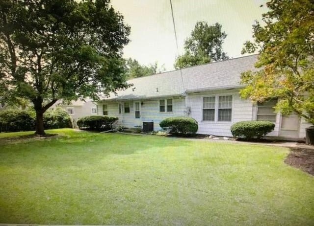 Building Photo - 1706 Ravinia Rd