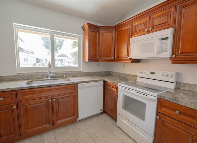 Building Photo - 5332 NW 29th Ct