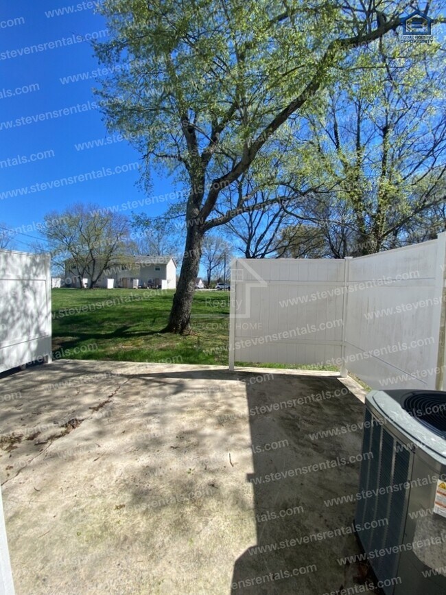 Foto del edificio - 4142 Willard Dr