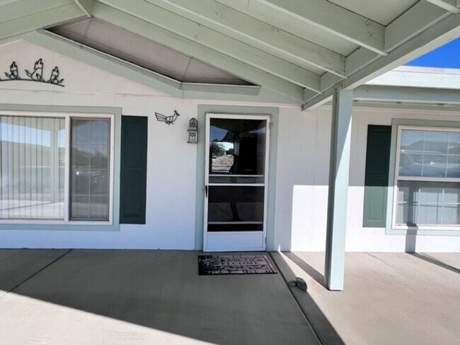 Foto del edificio - 2BR Vacation Home, Fully Furnished with Ut...
