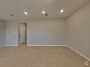 Building Photo - 153 Ella Marie Cir