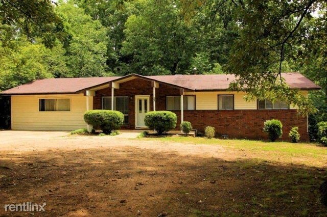 Primary Photo - 4 br, 2 bath House - 185 Cavalier Ct