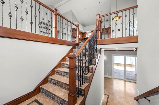 Foto del edificio - 2547 Orange Ave