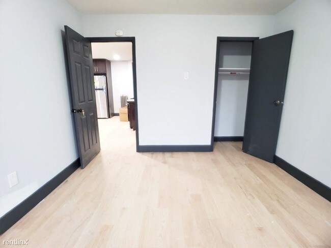 Building Photo - 3 br, 1 bath Apartment - 1633 Nostrand Avenue