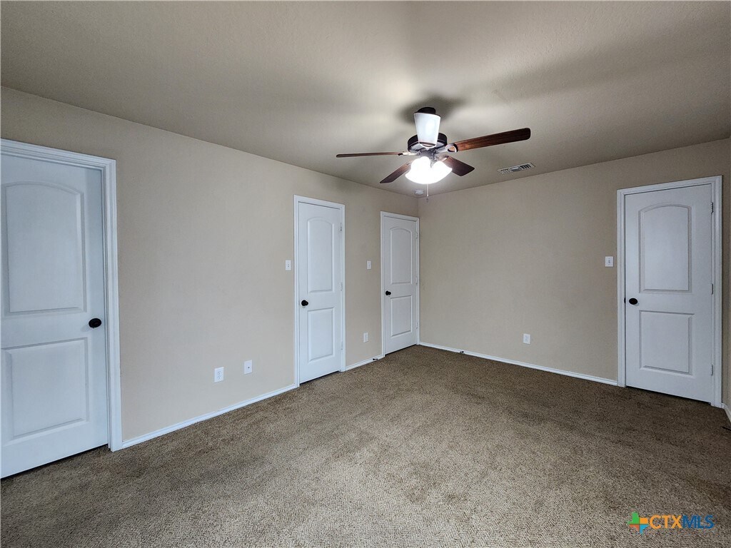 Foto principal - 305 Rosalie Dr