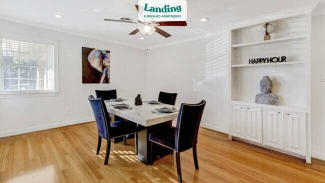 Foto del edificio - 5302 Judalon Ln