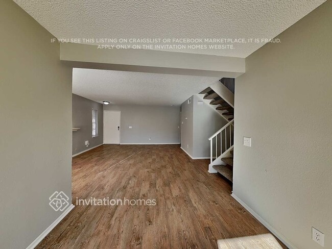 Building Photo - 14327 Green Vista Dr