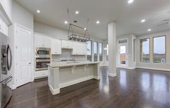 Building Photo - 29419 Wood Lily Dr