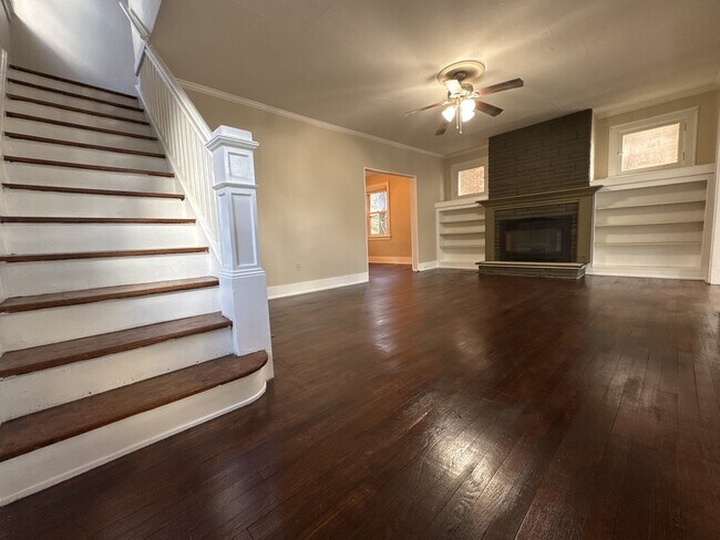 Foto del edificio - 1644 McFarland Rd