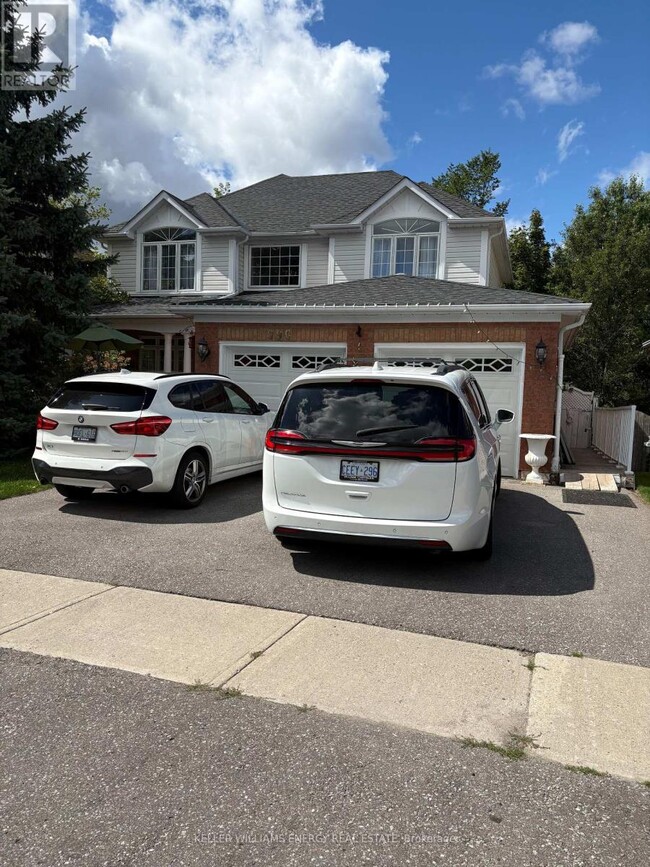 Building Photo - 990 Glenbourne Dr