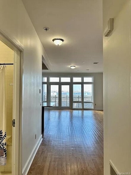 Building Photo - 90 Bay Street Landing