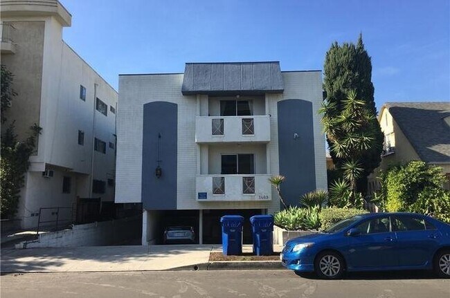 Foto del edificio - 1469 Canfield Properties