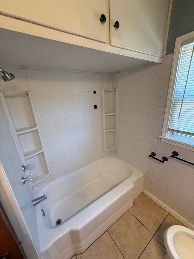 Foto del edificio - Pre Leasing for Fall 2026! 3/2 in Tech Terrace