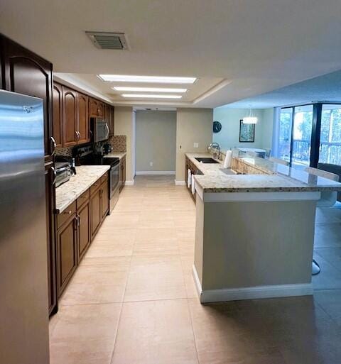 Foto del edificio - 2025 Lavers Cir