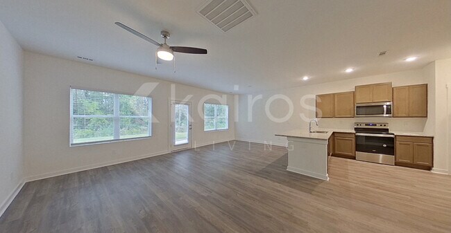Foto del edificio - 6136 Taramore Ln NW