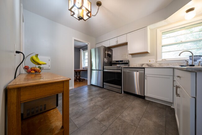 Foto del edificio - 8715 Boone Ct