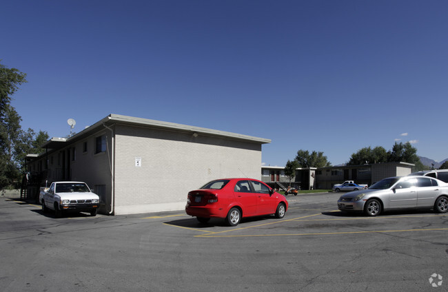 Building Photo - Jordanaire Apartments