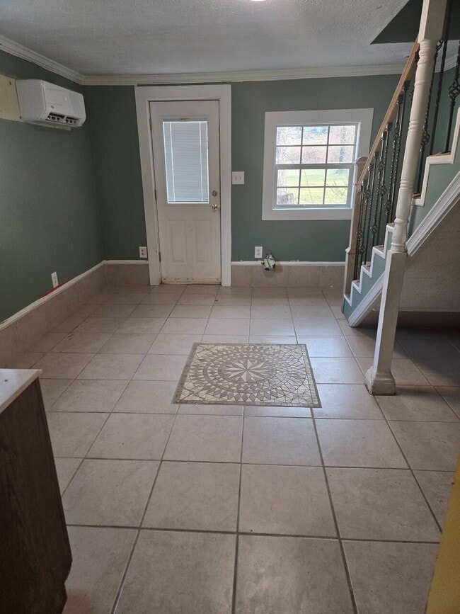 Building Photo - 1075 Sweeten Creek Rd