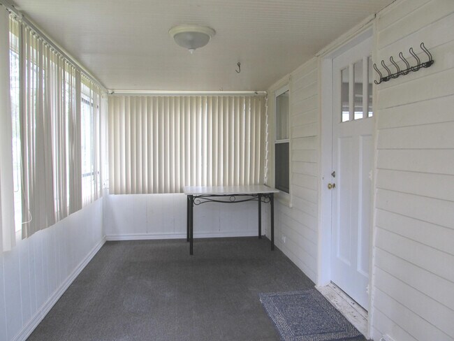 Building Photo - 2917 Fulford St