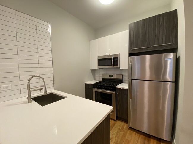 Foto del edificio - 2719 W 24th St