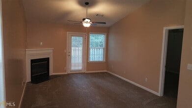 Building Photo - 1731 Summerwoods Ln