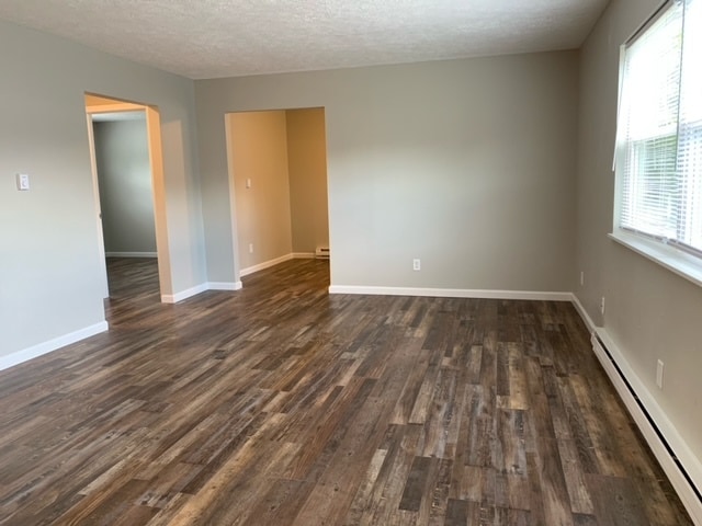 Building Photo - 218 Bridge St