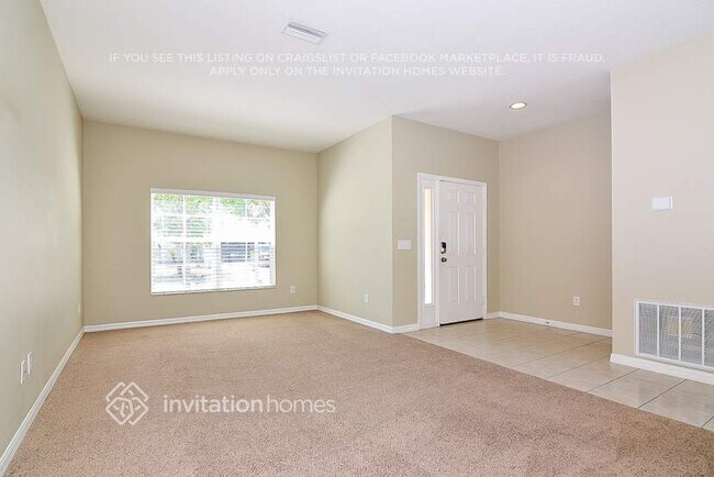 Foto del edificio - 7610 Wood Violet Dr
