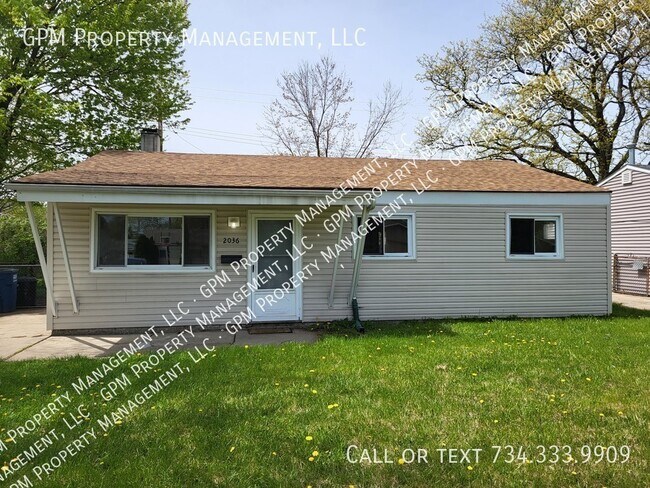 Building Photo - 2036 Alberta St