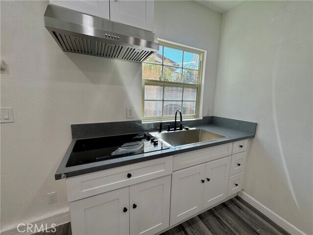 Foto del edificio - 851 Woodcrest Ave