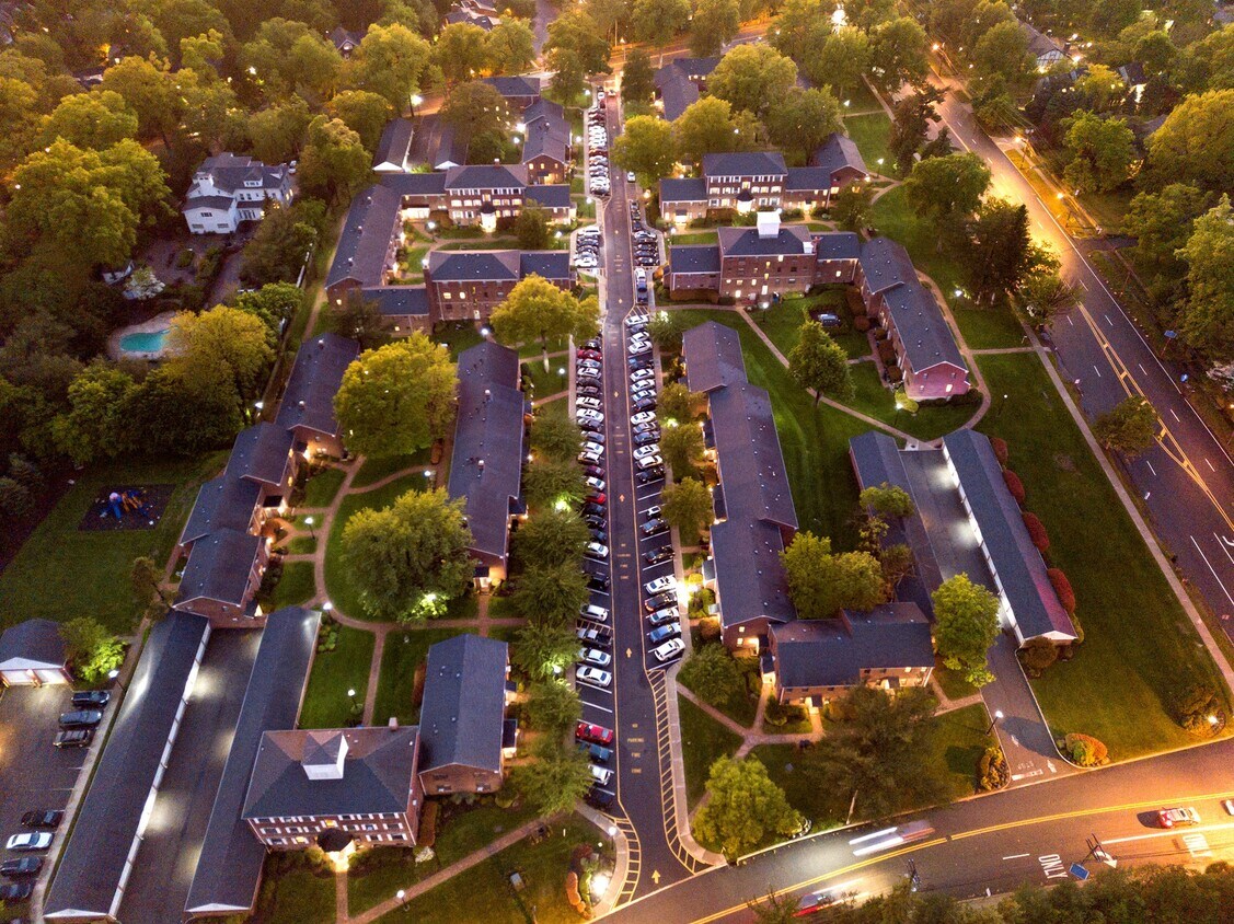 Englewood Village, LLC Apartments in Englewood, NJ