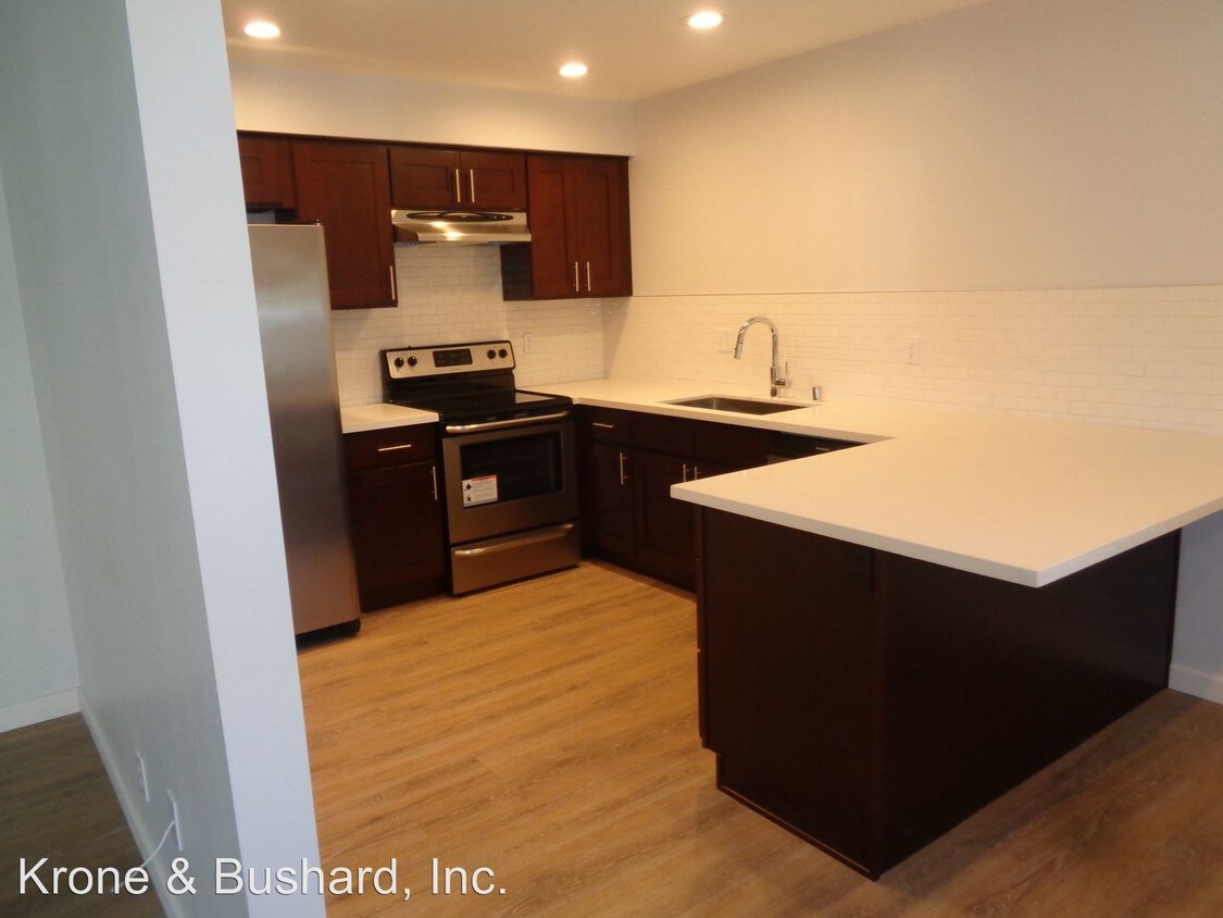 Foto principal - 2640 Worden St