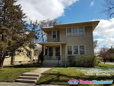 Primary Photo - 3151 33rd Ave S