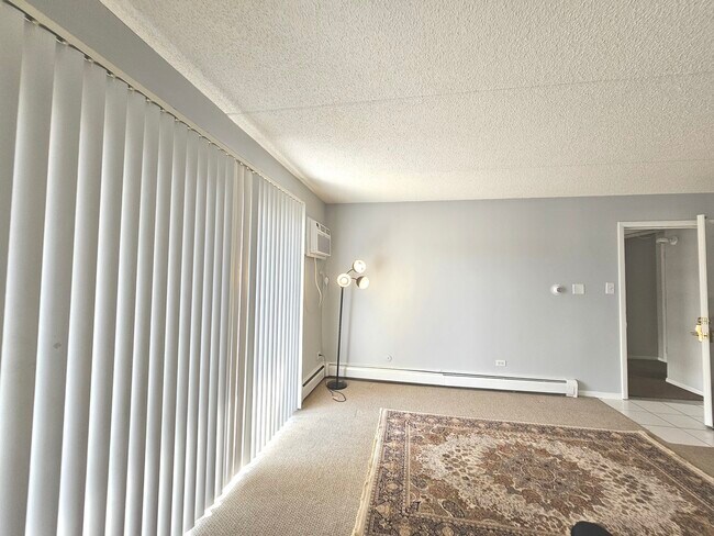 Foto del edificio - 9840 W 153rd St
