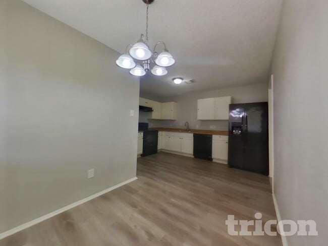 Building Photo - 6329 Porterway Dr